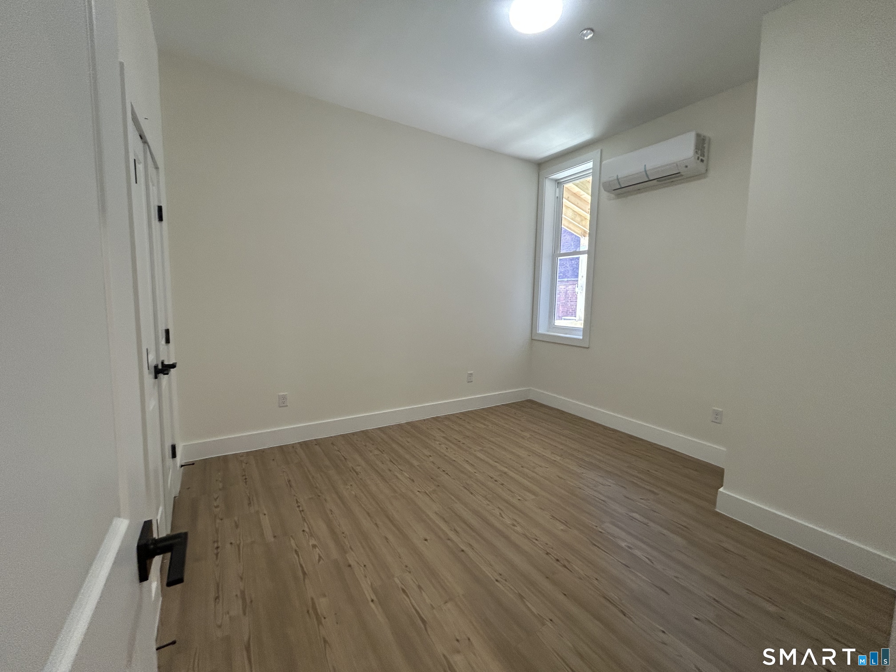 472 Main Street, Unit 2A Middletown, CT 06457 - Photo 6 of 7