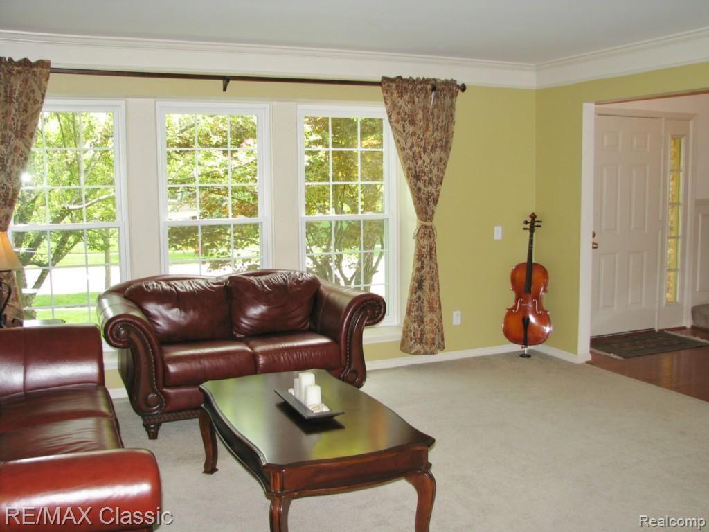 24735 Jamestowne Road Novi, MI 48375 - Photo 4 of 26 4 IMG_0030.jpg