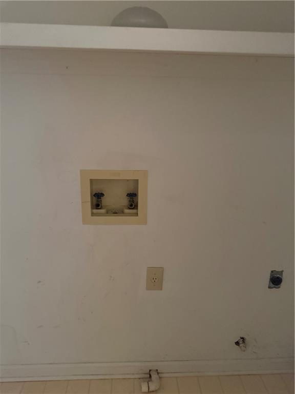 682 Bridge Way Lithonia, GA 30058 - Photo 17 of 25 a view of a small space