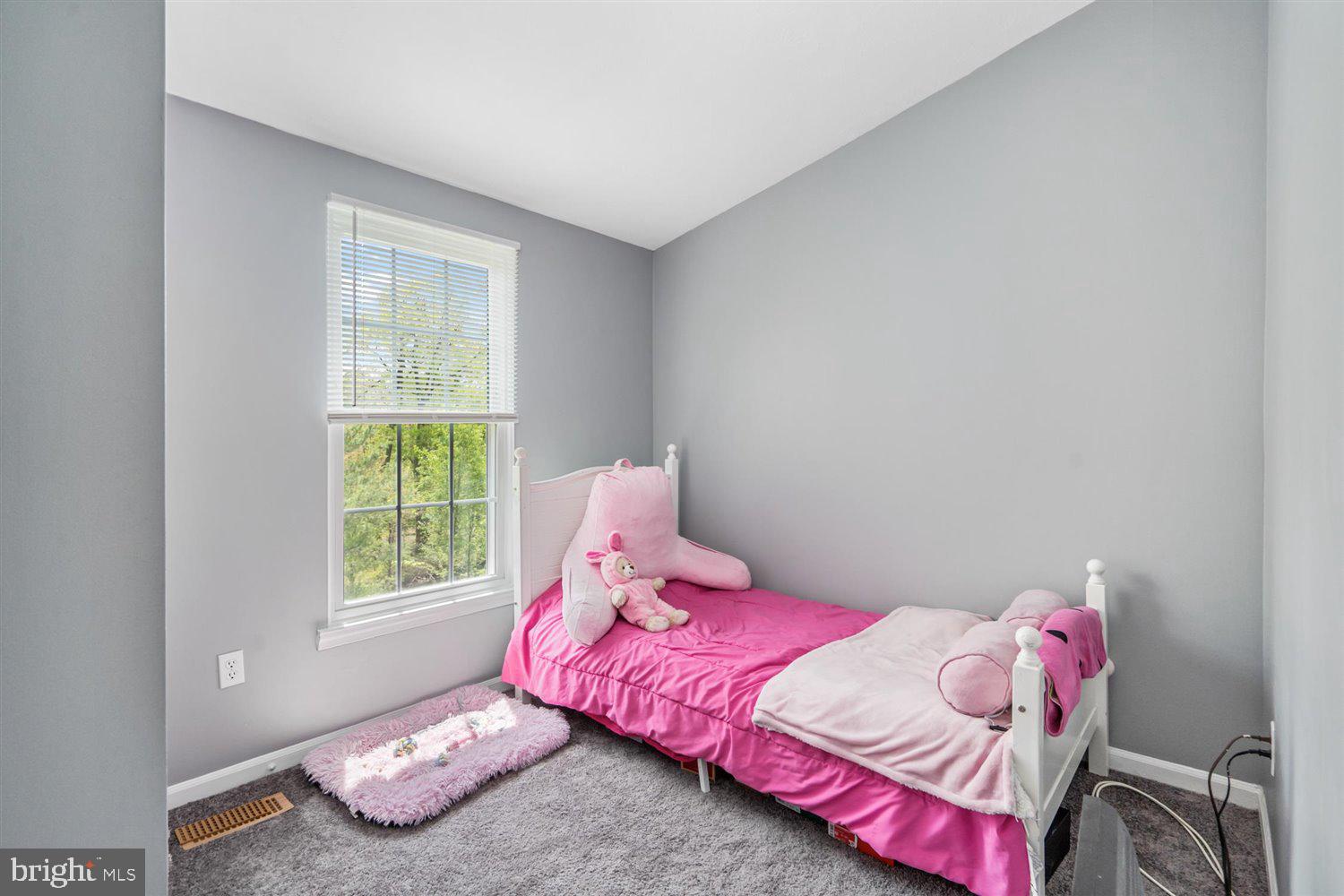 7815 Paddock Way Baltimore, MD 21244 - Photo 21 of 34