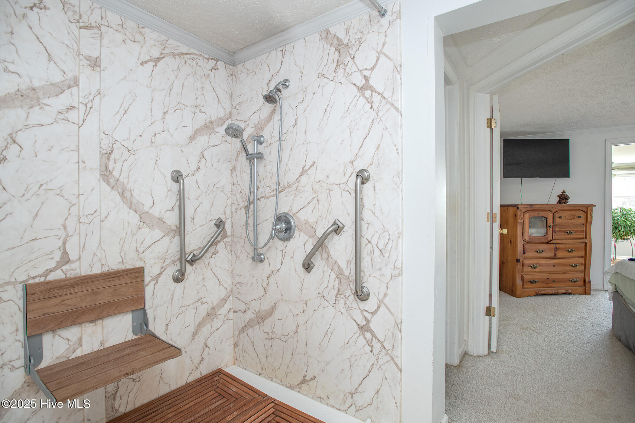215 Landing Road Beaufort, NC 28516 - Photo 24 of 41 215 LANDING INTERIOR (21)