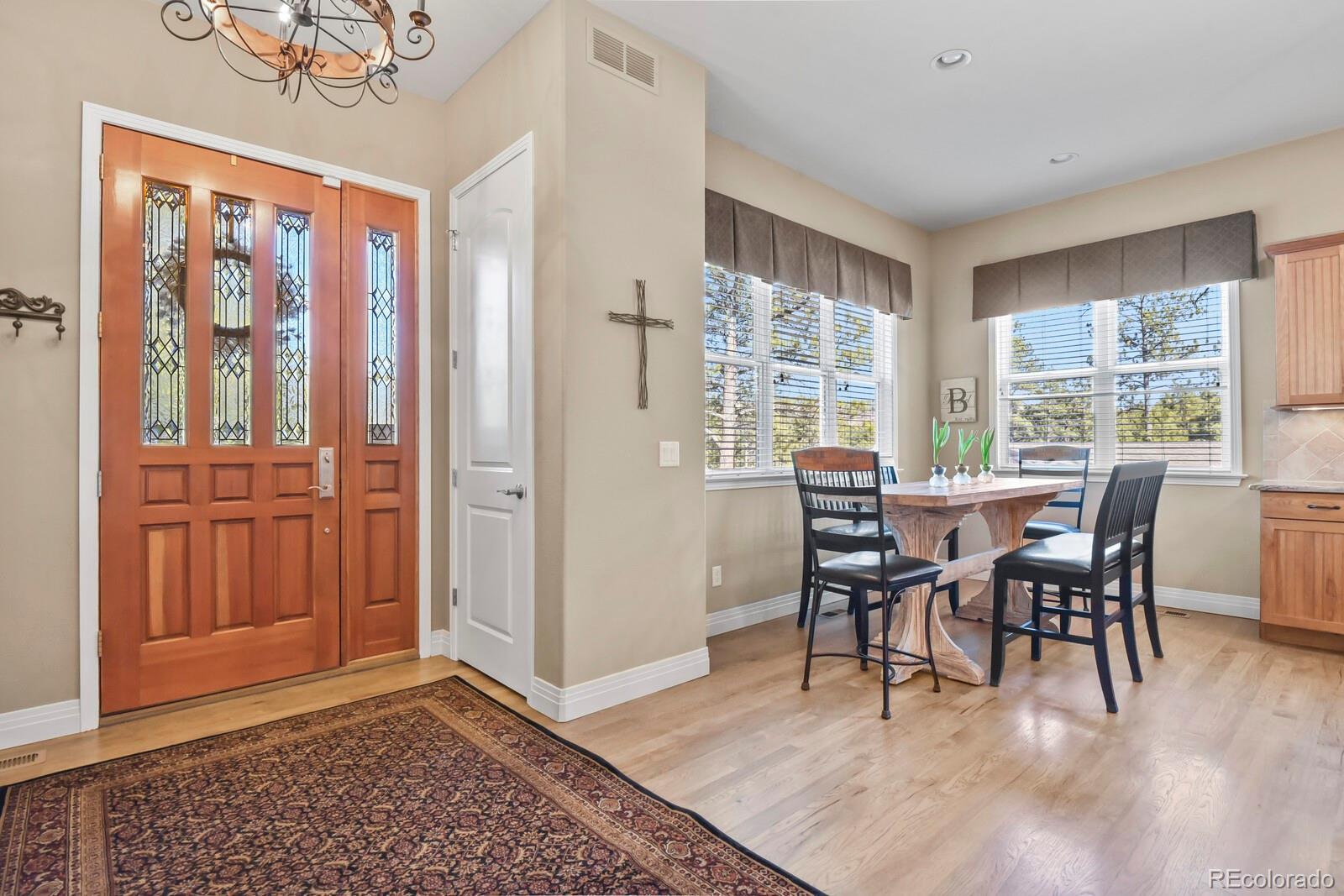 620 Cumberland Road Larkspur, CO 80118 - Photo 3 of 32