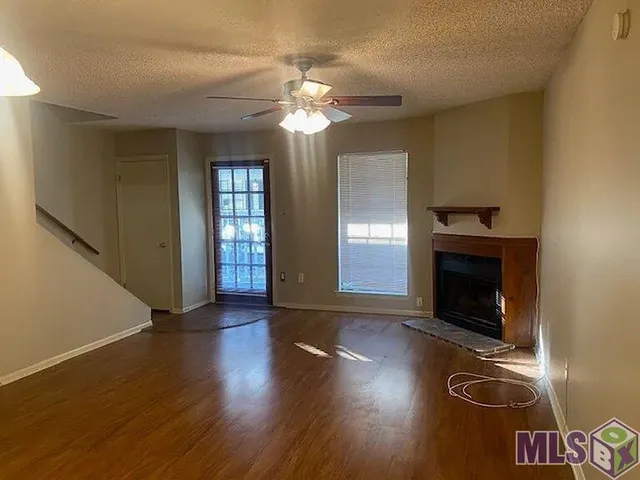 $1,200 | 4342 Stumberg Lane, Baton Rouge, LA 70816