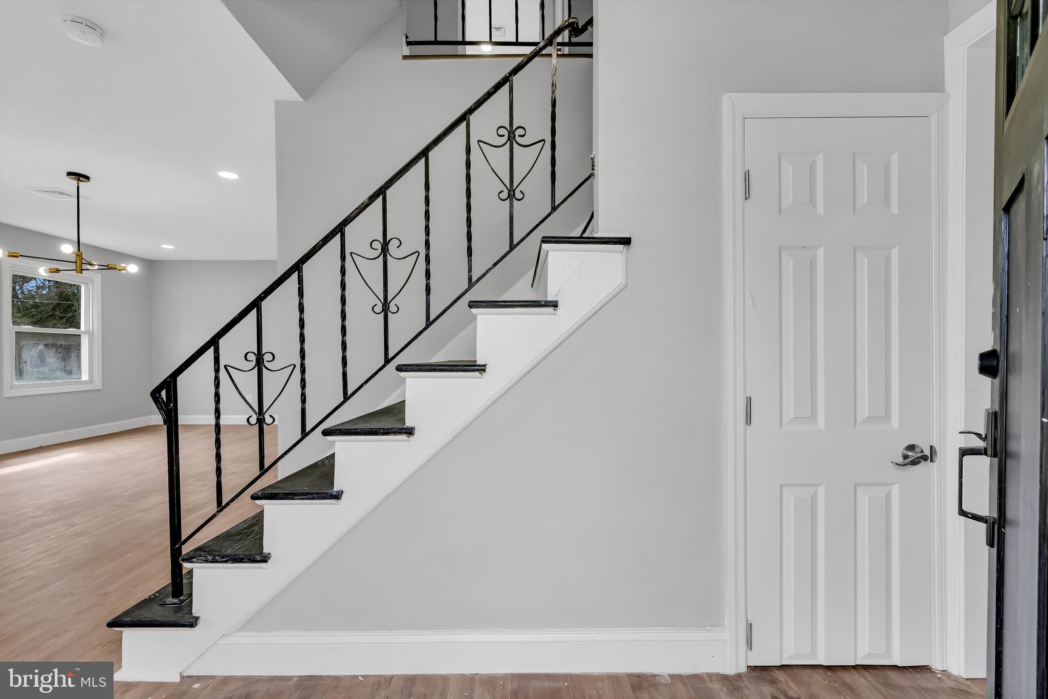 107 Plumtree Lane Willingboro, NJ 08046 - Photo 6 of 60