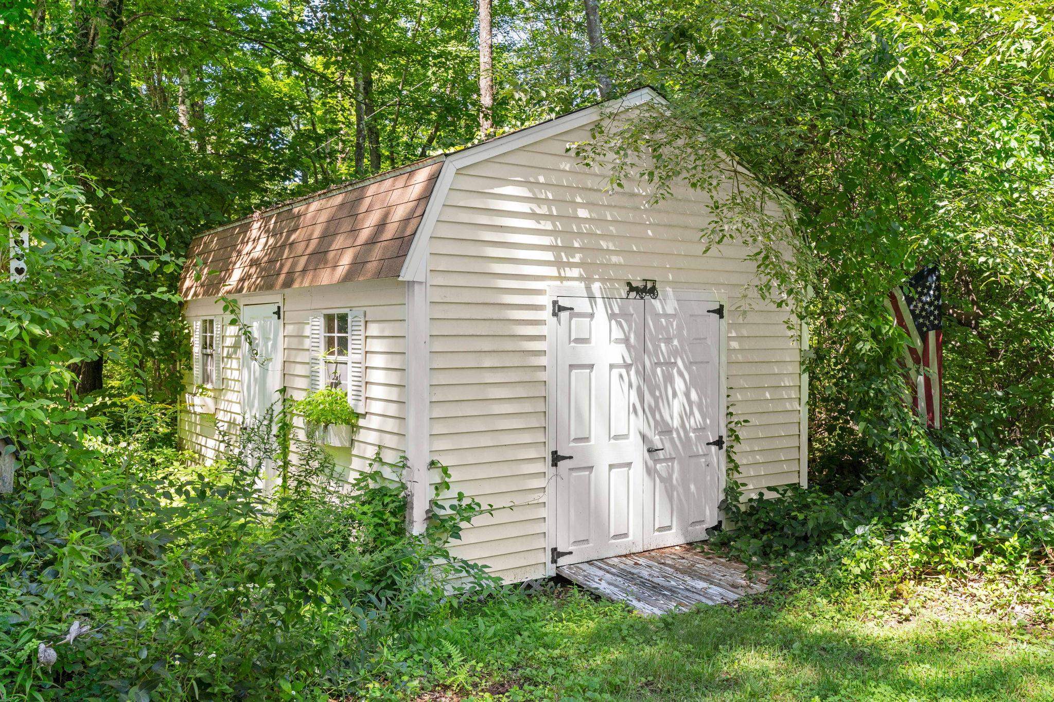 84 Stinson Road Goffstown, NH 03045 - Photo 42 of 47 Gallery Image 42