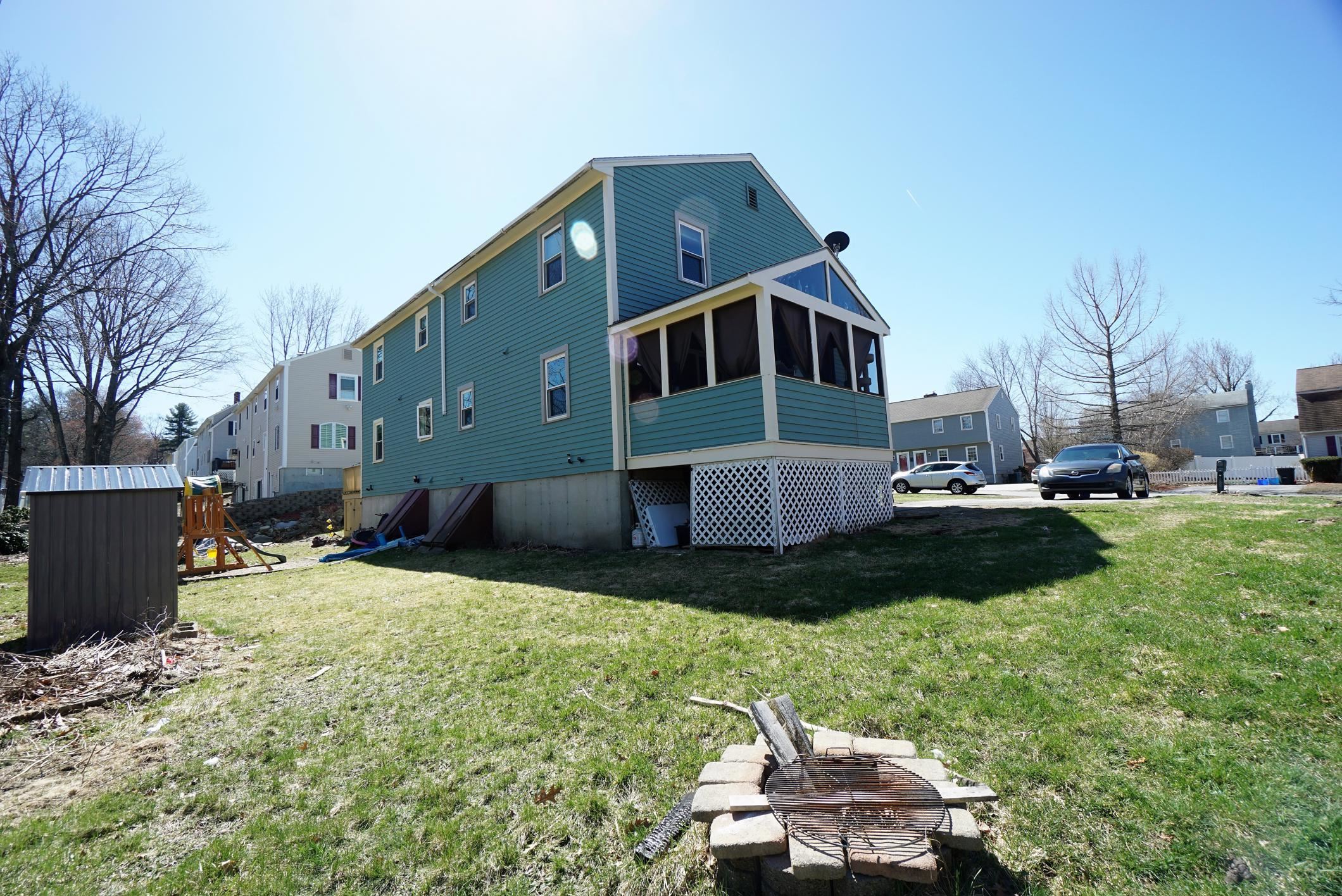 14 L Phillip Road, Unit L Derry, NH 03038 - Photo 2 of 24