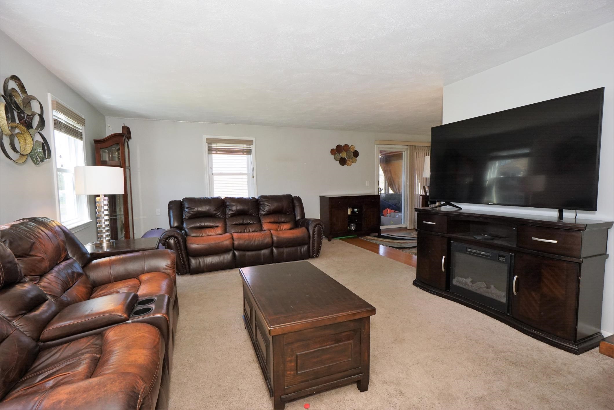 14 L Phillip Road, Unit L Derry, NH 03038 - Photo 4 of 24