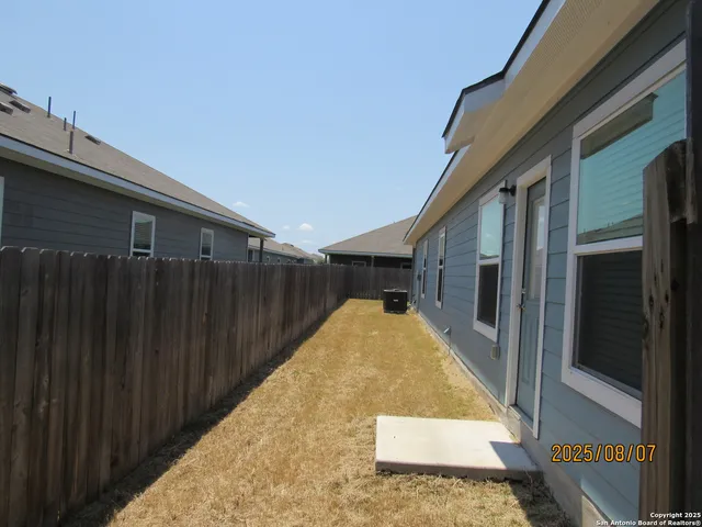 $1,375 | 619 Heathers Way, Seguin, TX 78155