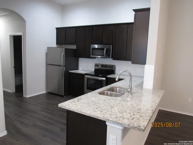 $1,375 | 619 Heathers Way, Seguin, TX 78155