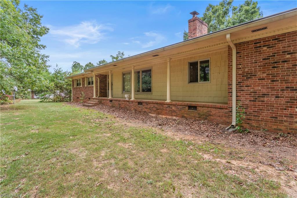 6422 West Lebanon Road Mebane, NC 27302 - Photo 1 of 33 Gallery Image 1