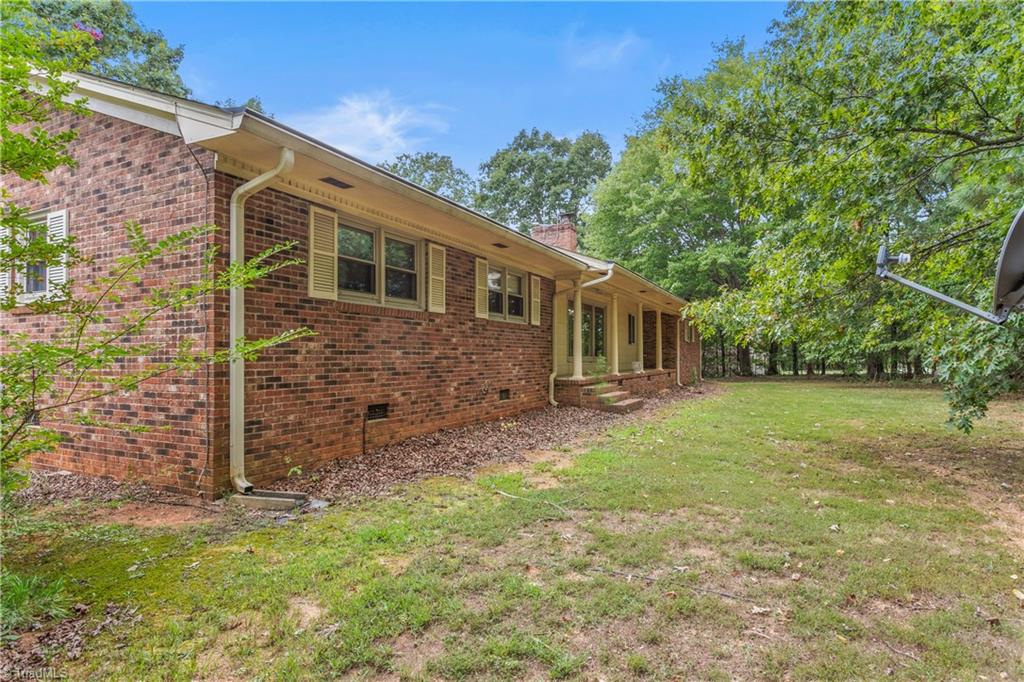 6422 West Lebanon Road Mebane, NC 27302 - Photo 3 of 33 Gallery Image 3