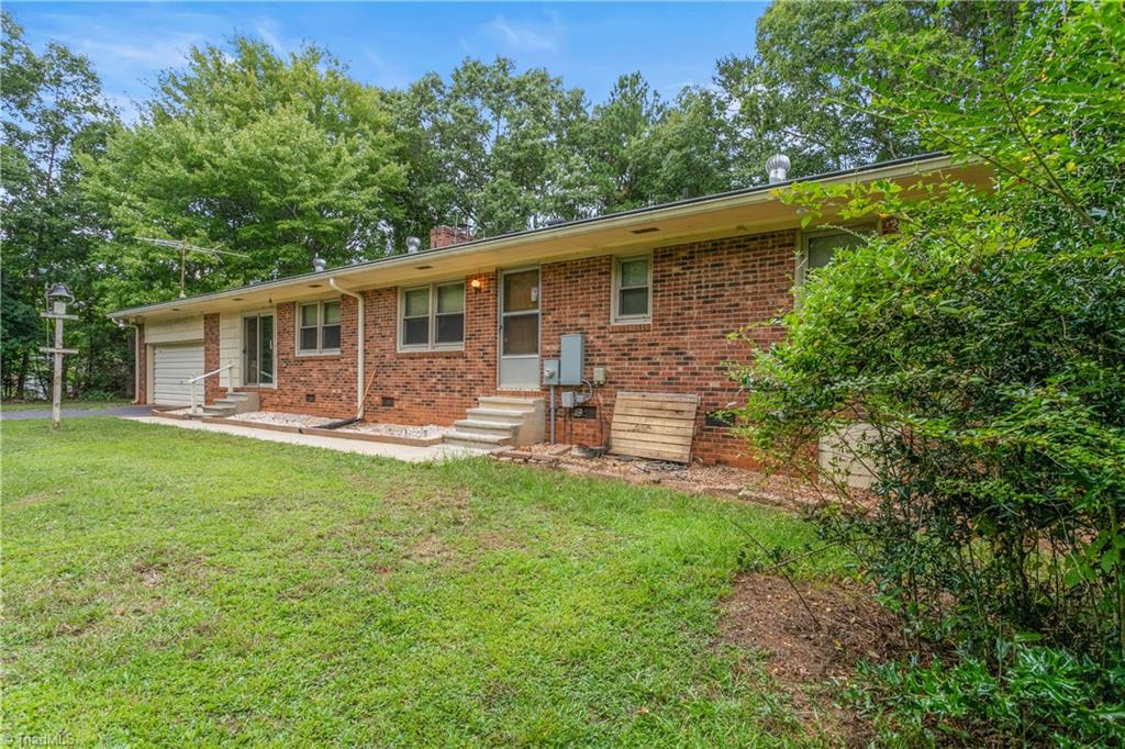 6422 West Lebanon Road Mebane, NC 27302 - Photo 32 of 33 Gallery Image 32