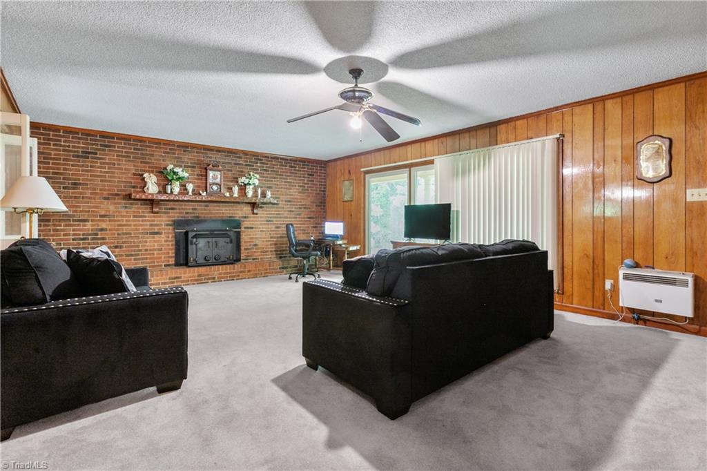 6422 West Lebanon Road Mebane, NC 27302 - Photo 6 of 33 Gallery Image 6