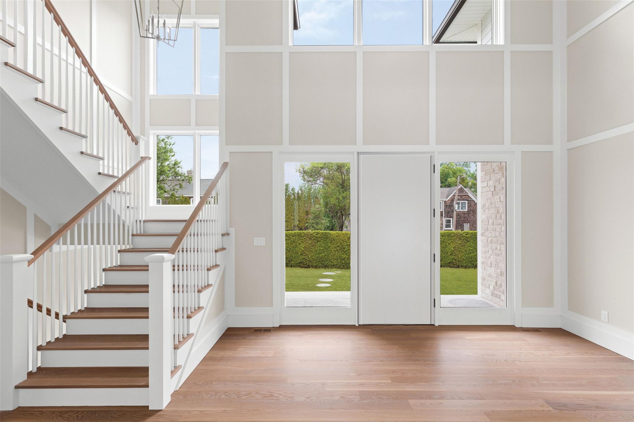 26 Pine Tree Road Southampton, NY 11968 - Photo 4 of 25