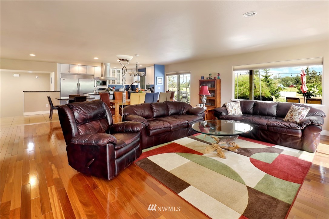 1468 East Smith Road Bellingham, WA 98226 - Photo 3 of 40 a living room with furniture and a large window