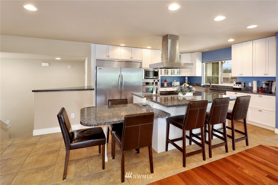 1468 East Smith Road Bellingham, WA 98226 - Photo 6 of 40 a view of a dining room with furniture