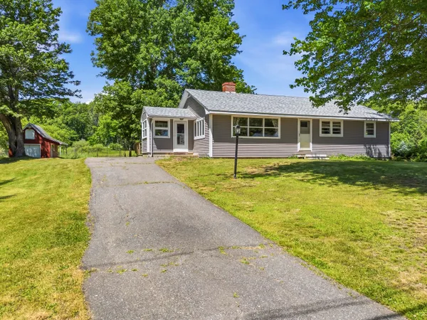 $450,000 | 99 Scotland Bridge Road, York, ME 03909