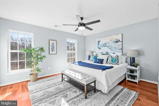 $670,000 | 6208 Les Dorson Lane, Alexandria, VA 22315