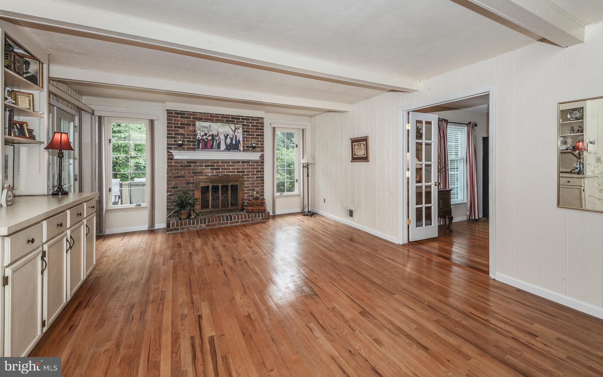 67 Lochatong Road Ewing, NJ 08628 - Photo 12 of 35