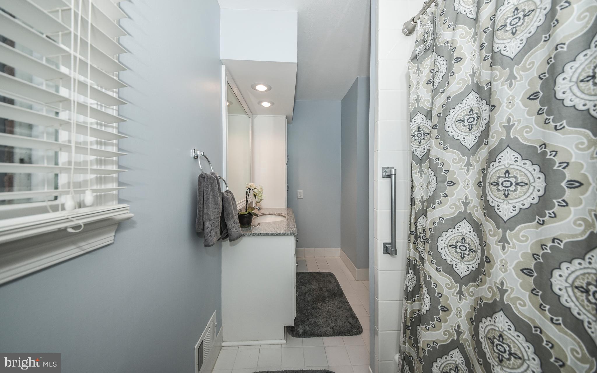 67 Lochatong Road Ewing, NJ 08628 - Photo 24 of 35