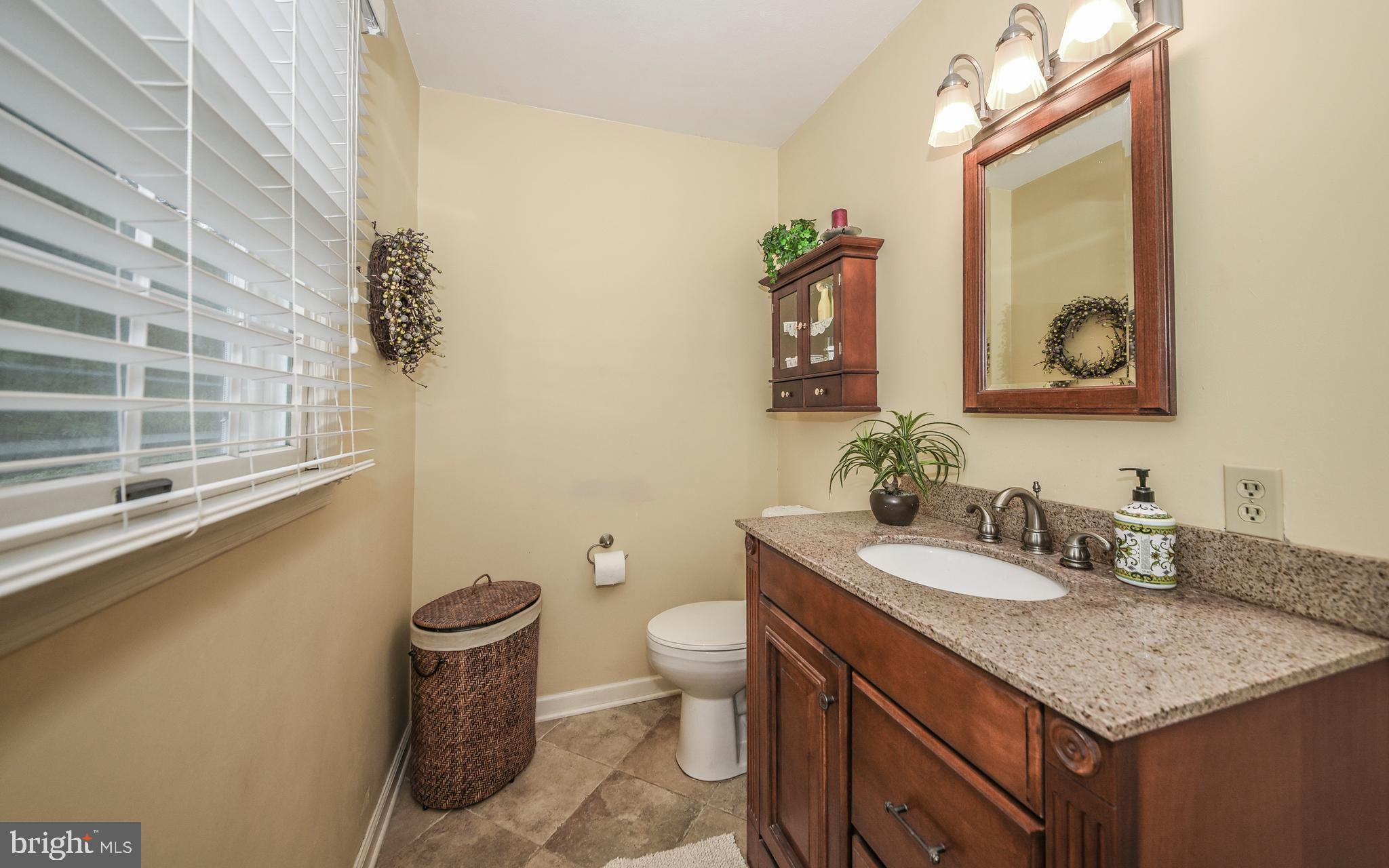 67 Lochatong Road Ewing, NJ 08628 - Photo 9 of 35