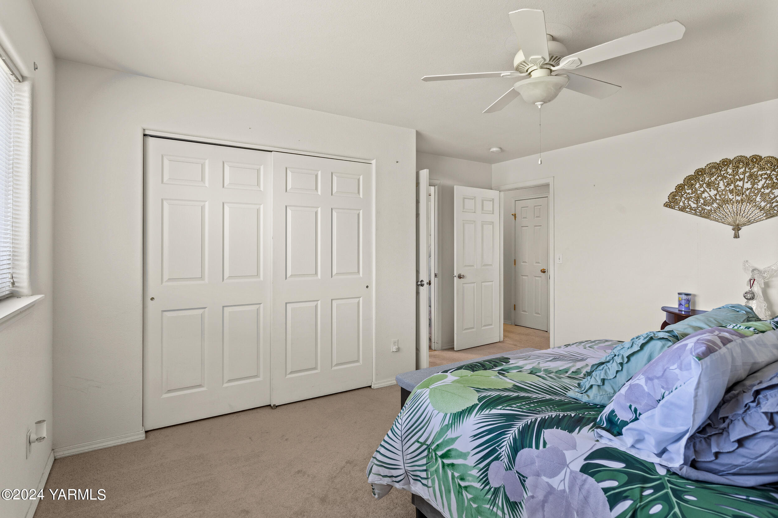 258 Albro Road Sunnyside, WA 98944 - Photo 20 of 38 PRIMARY BED