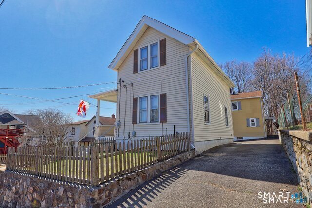 14 Washington Street Naugatuck, CT 06770 - Photo 1 of 40
