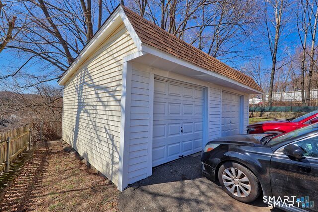14 Washington Street Naugatuck, CT 06770 - Photo 12 of 40