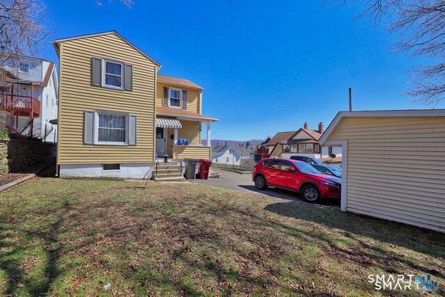 14 Washington Street Naugatuck, CT 06770 - Photo 13 of 40