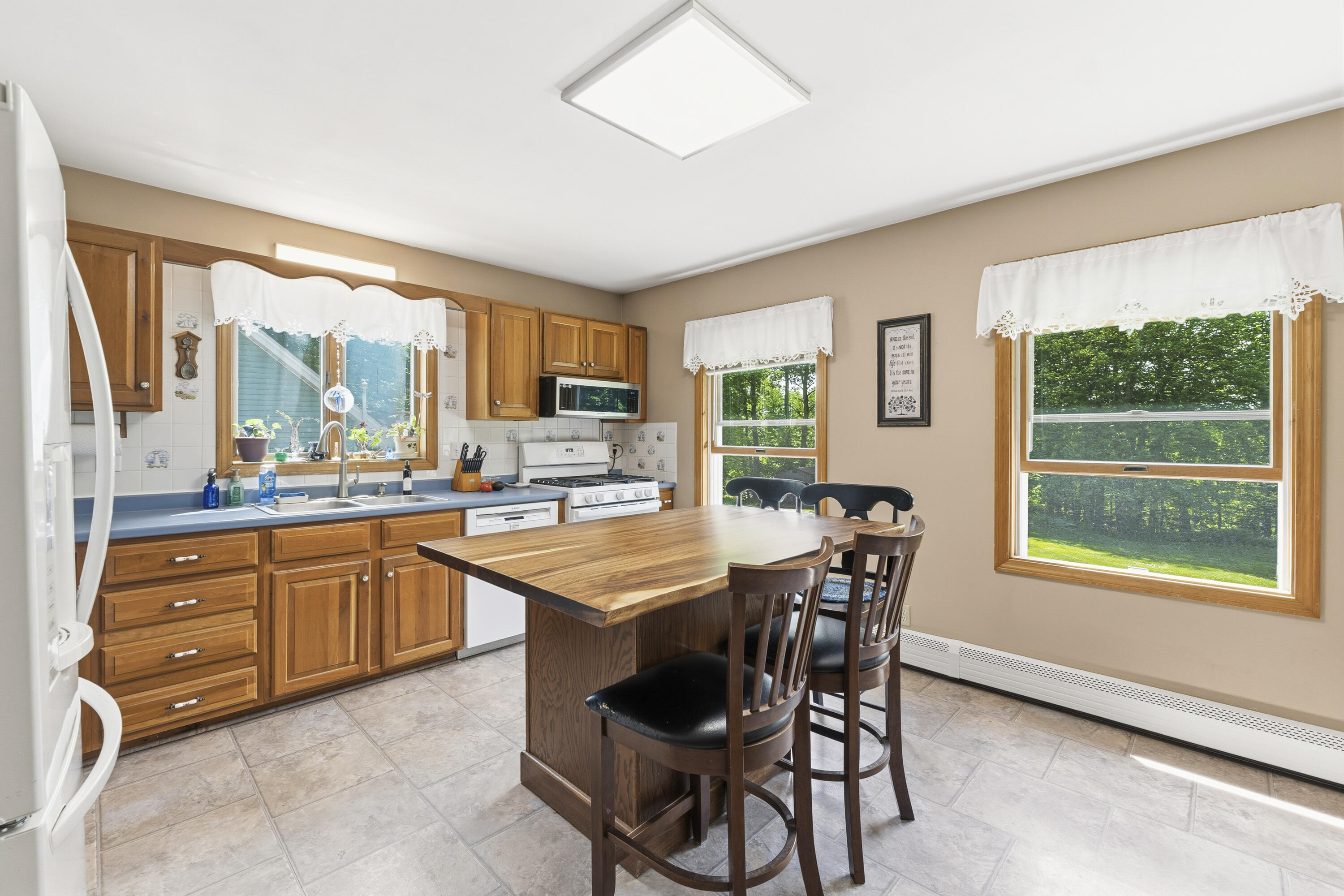 1079 Gardiner Road Wiscasset, ME 04578 - Photo 11 of 79 1079 Gardiner Rd_111