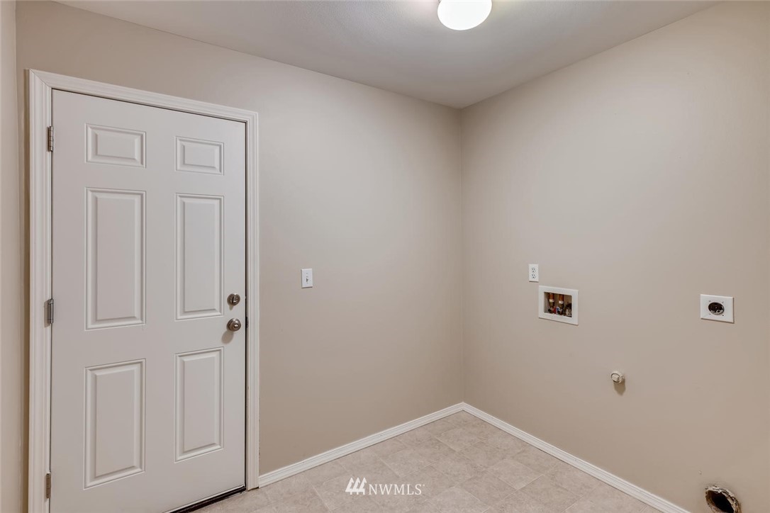 309 Index Place Southeast Renton, WA 98056 - Photo 24 of 28 a view of an empty room