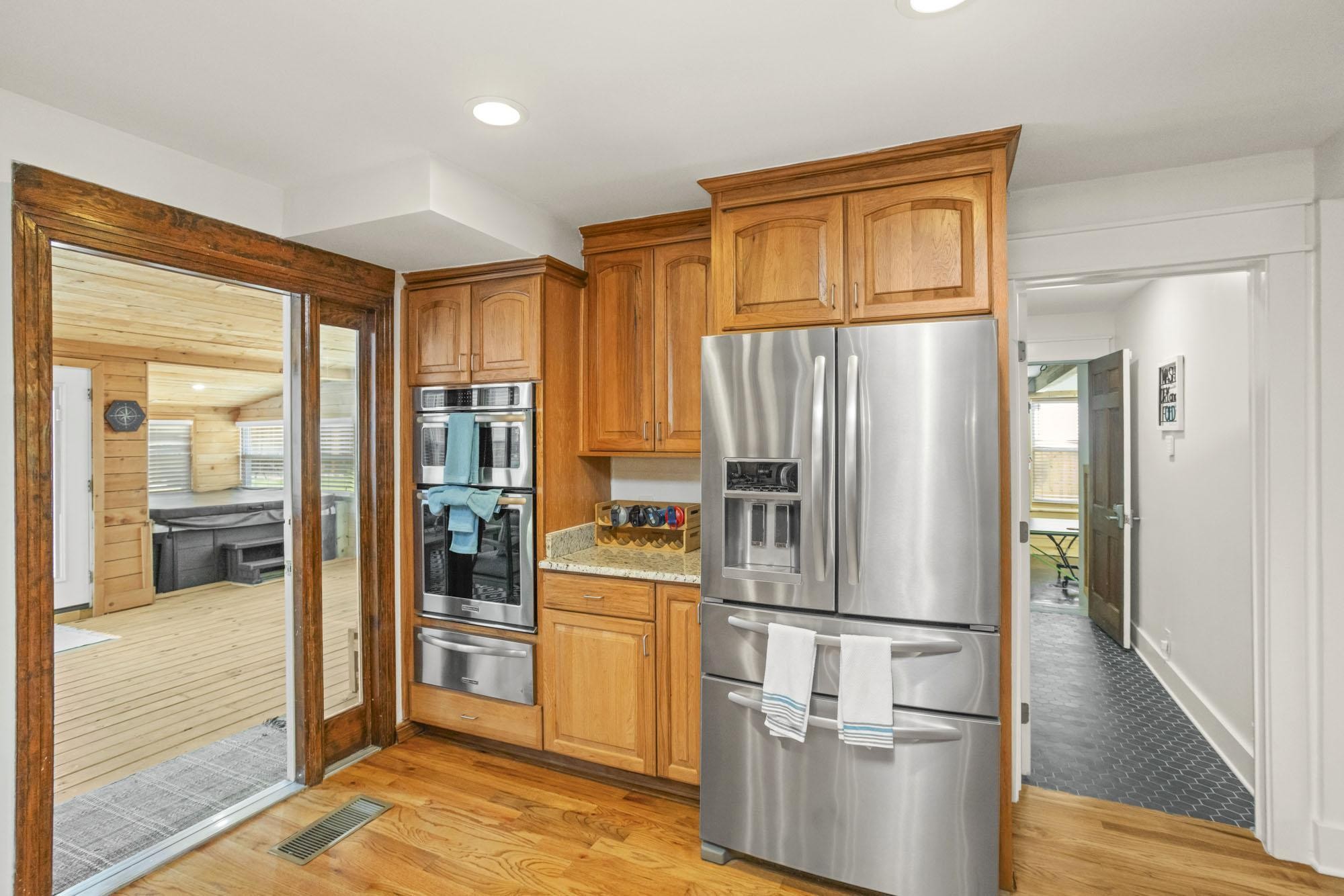 3832 Anderson Road Nashville, TN 37217 - Photo 13 of 70 Gallery Image 13