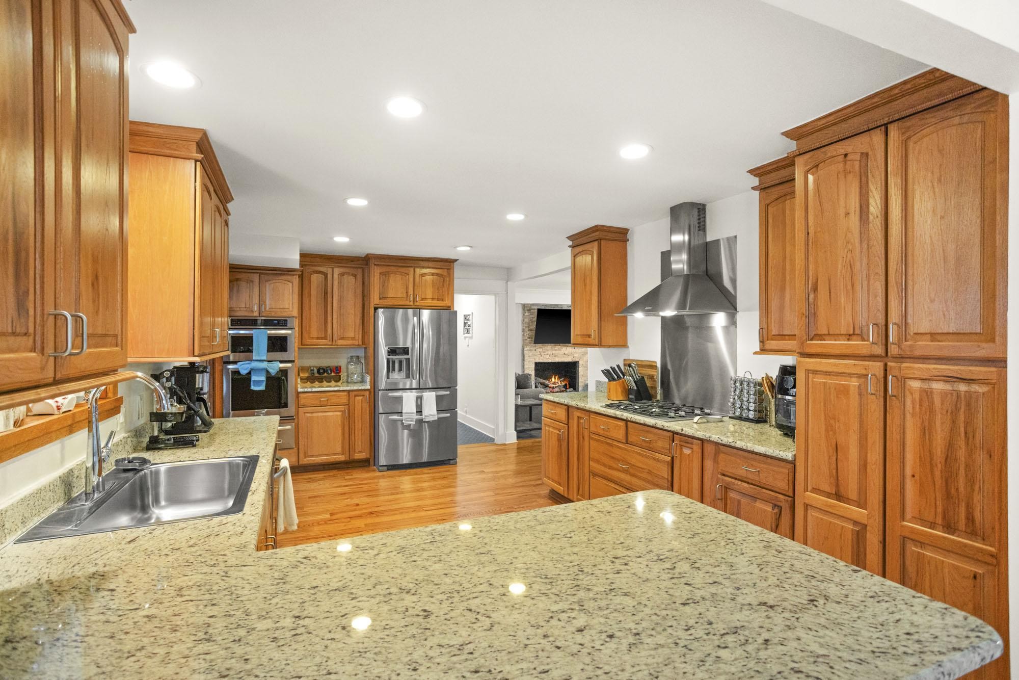 3832 Anderson Road Nashville, TN 37217 - Photo 14 of 70 Gallery Image 14