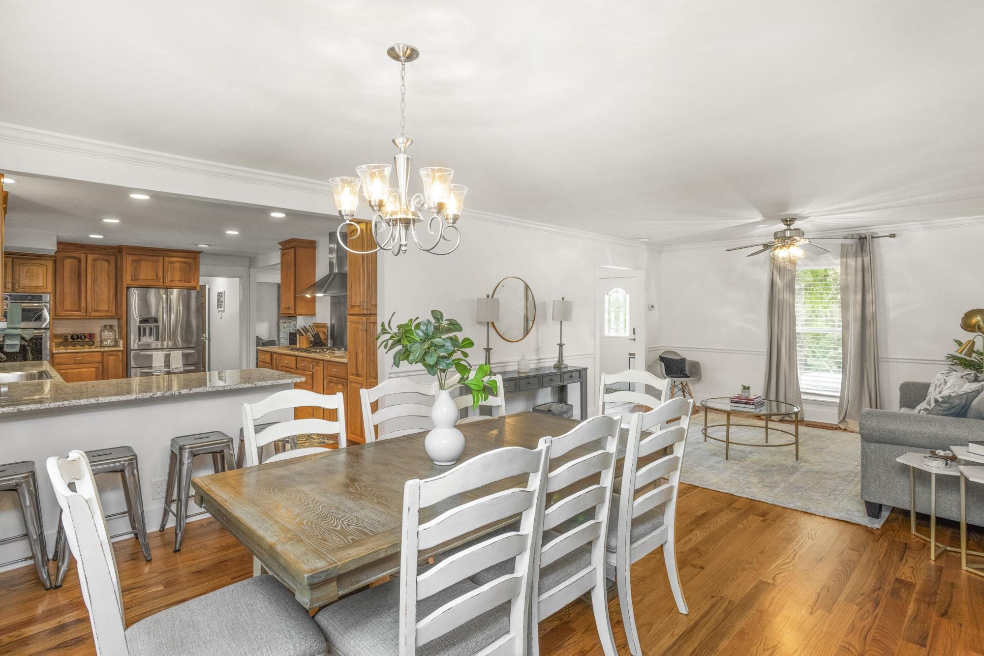 3832 Anderson Road Nashville, TN 37217 - Photo 17 of 70 Gallery Image 17