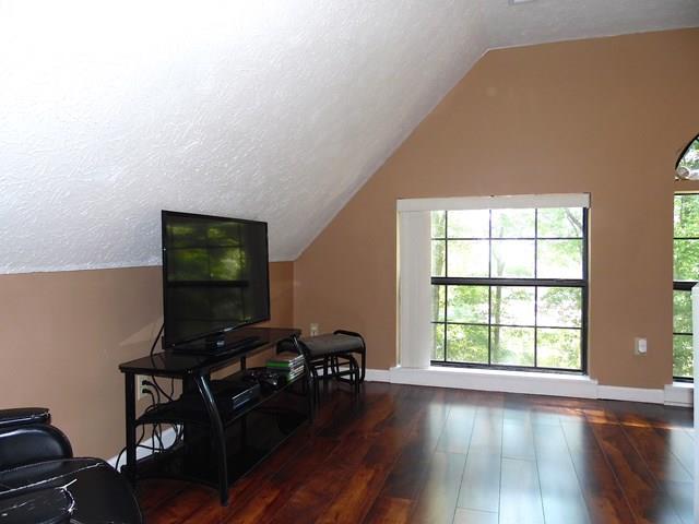 2560 Golden Mountain Road Sparta, TN 38583 - Photo 11 of 17 Gallery Image 11