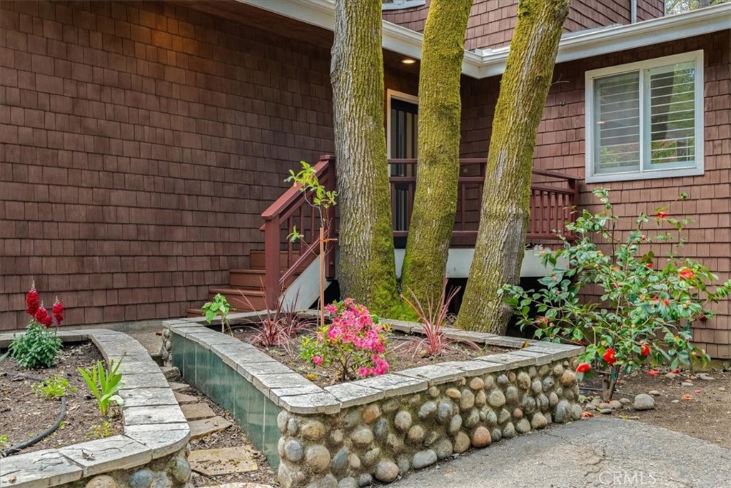 6281 York Mountain Road Templeton, CA 93465 - Photo 3 of 31 a front view of a house