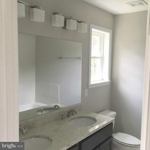 809 Hilltop Road Curtis Bay, MD 21226 - Photo 5 of 14 Bath