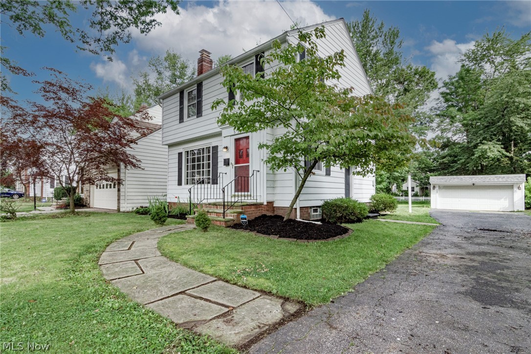 5163 Mayview Road Cleveland, OH 44124 - Photo 2 of 31