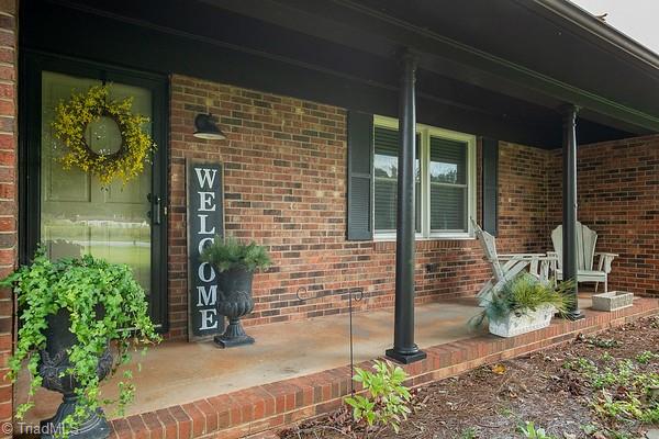 1789 Hugh Miller Road Lexington, NC 27292 - Photo 5 of 46 Gallery Image 5