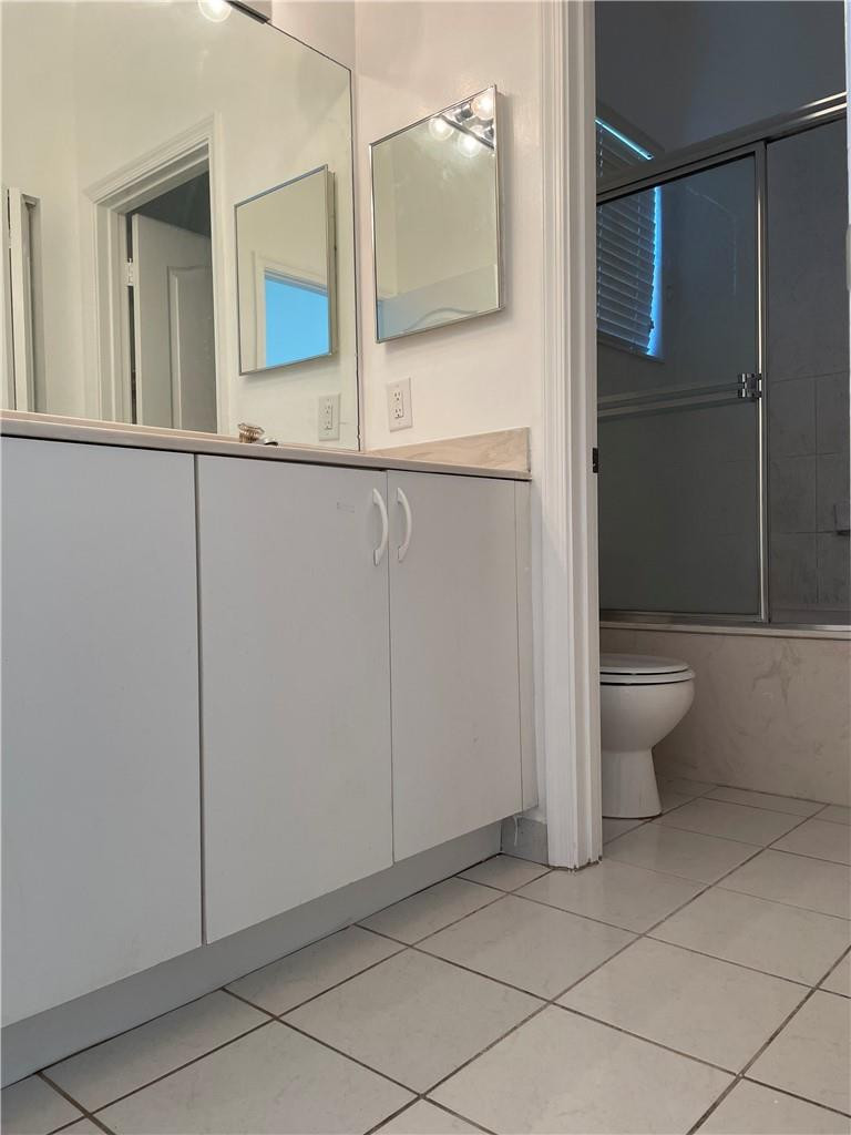 2315 Northeast 37th Road Homestead, FL 33033 - Photo 11 of 24 Photo 11