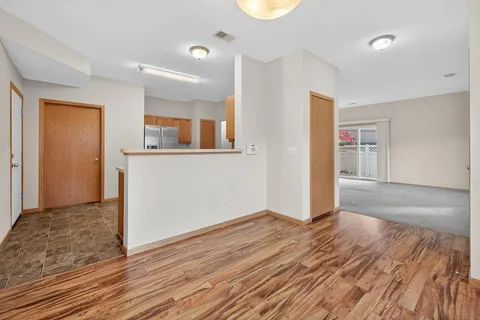 $250,000 | 7729 Elm Grove Avenue, New Hope, MN 55428