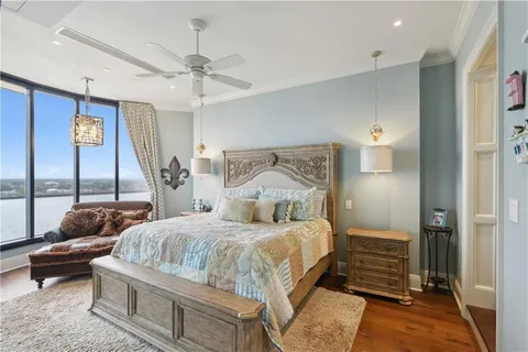 $1,900,000 | 600 Port Of New Orleans Place, Unit 7G, New Orleans, LA 70130