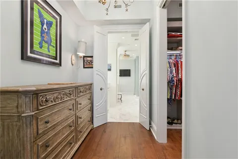 $1,900,000 | 600 Port Of New Orleans Place, Unit 7G, New Orleans, LA 70130