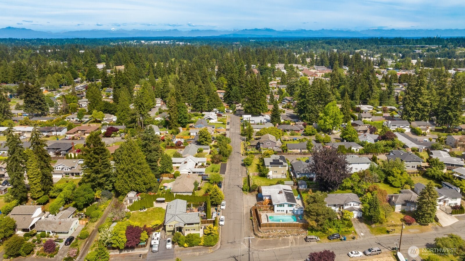 8132 208th Place Southwest Edmonds, WA 98026 - Photo 39 of 40