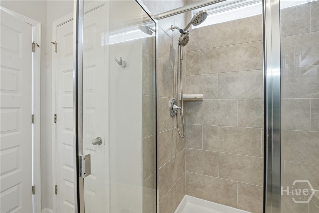 145 Binscombe Lane Pooler, GA 31322 - Photo 30 of 51 Primary bathroom