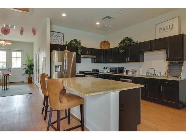 $1,550 | 2400 Louis Henna Boulevard, Unit 305, Round Rock, TX 78664