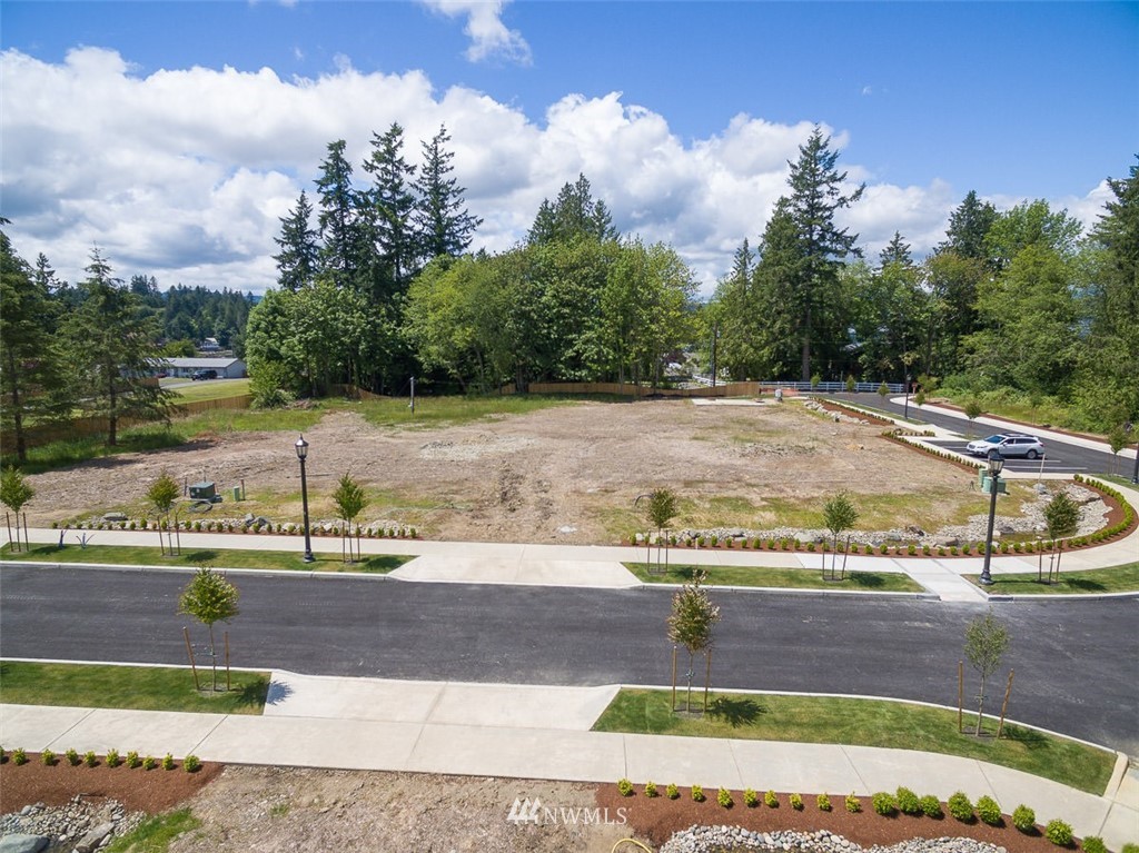 376 Northwest Ruth Lane Bremerton, WA 98310 - Photo 23 of 24 Gallery Image 23