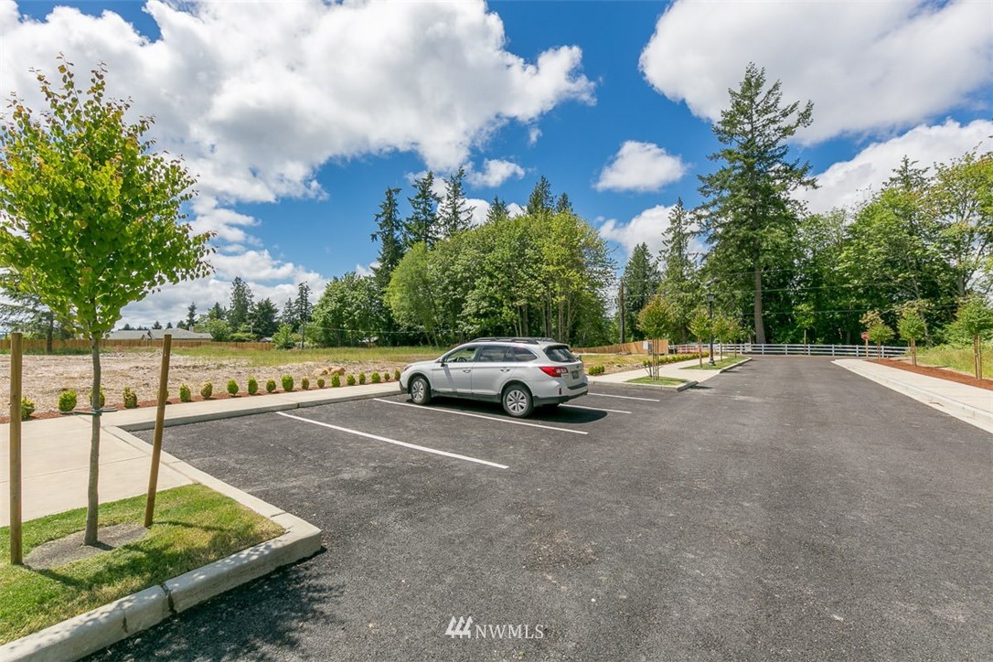 376 Northwest Ruth Lane Bremerton, WA 98310 - Photo 6 of 24 Gallery Image 6