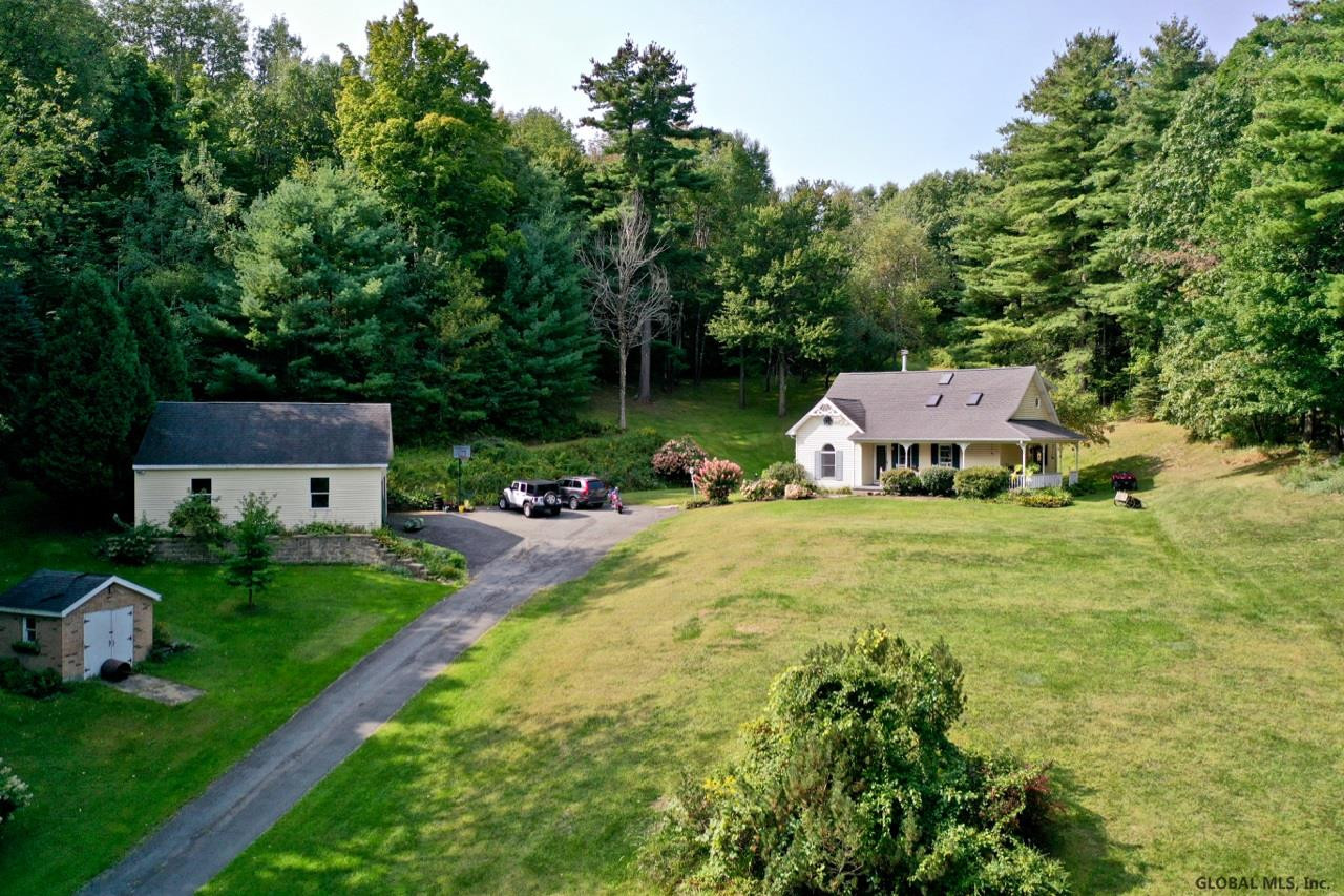 19 Woodview Road Troy, NY 12182 - Photo 64 of 68 Photo 64