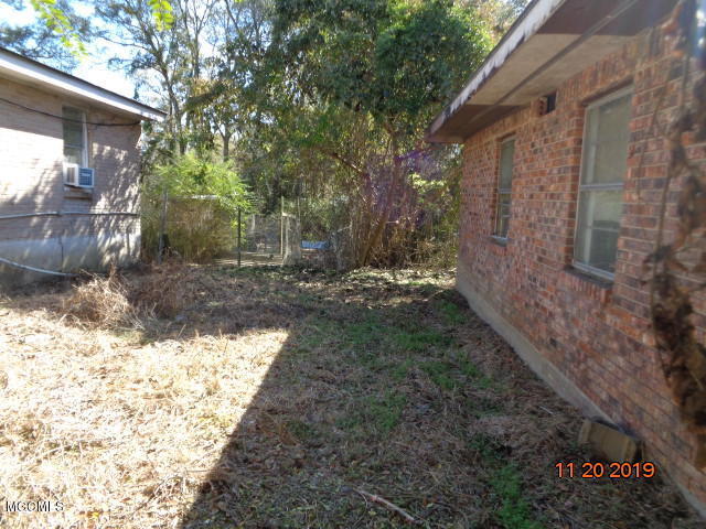 67 Burgetown Road Carriere, MS 39426 - Photo 4 of 12 DSC09442